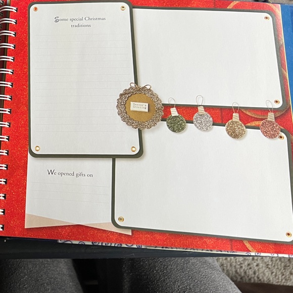 Brand new Sisters memory book - Picture 5 of 8